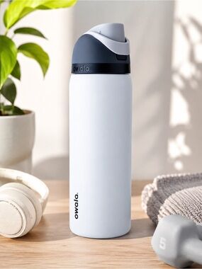 Owala FreeSip Insulated Stainless Steel Water Bottle with Straw 32oz